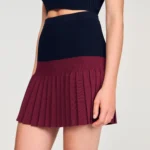 Arielle Short Two-Tone Pleated Skirt Navy Blue - Image 4