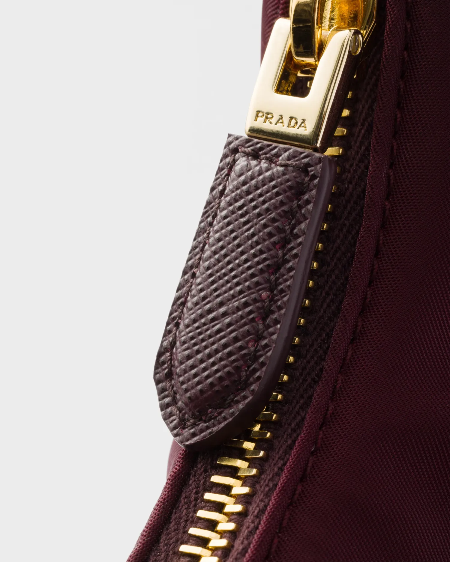 Prada Re-Edition 2005 Re-Nylon and Saffiano mini bag (3) Prada Re-Edition 2005 Re-Nylon and Saffiano mini bag - Image 3